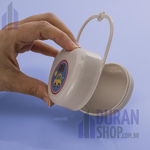 Porta Chupeta de Plástico com Alça Plasútil Carrinhos
