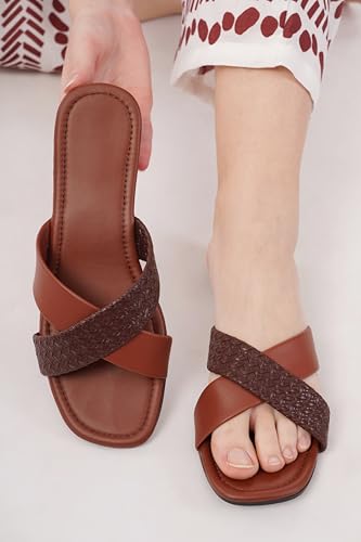 Image of Women's Cross Strap Textured Flat Sandals - Stylish and Comfortable Slip-On Flats