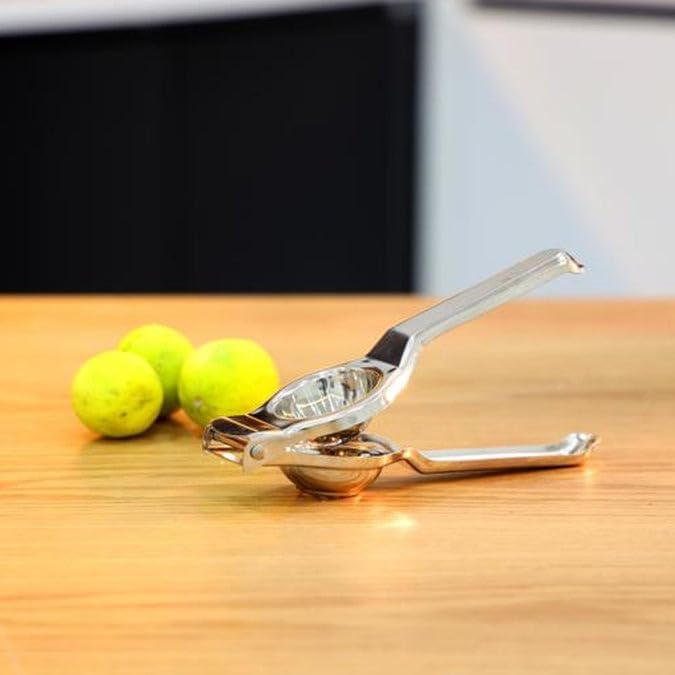 Image of BigPlayer Lemon Squeezer - Food Grade Stainless Steel, Set of 1, Silver