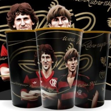Copo do Flamengo Oficial Zico Uma Vida Rubro Negra - Plástico 550ml