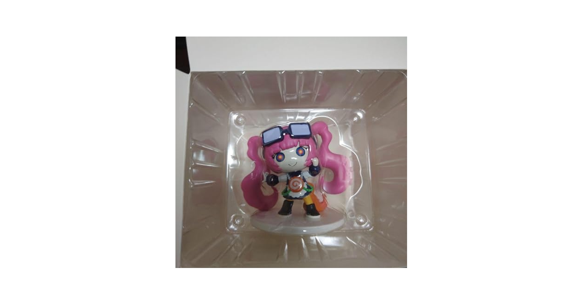 トゥイーティー　レジンフィギュア　高さ28cm ルーニー・テューンズ トゥイーティー フィギュア スタチュー 28