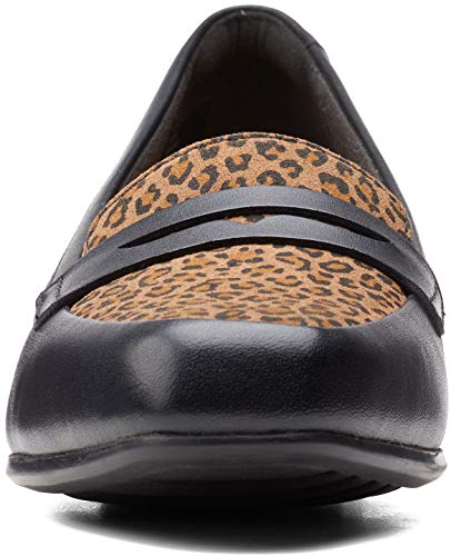 Image of Clarks Womens 26153195 Burgundy Loafer