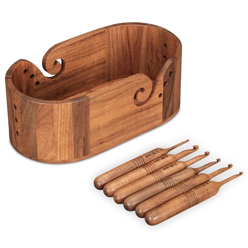 Image of Rosewood Yarn Bowl with 6 Crochet Hooks for Knitting Crochet