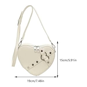 【りこ】é Heart pouch shoulder strap bag 41NXHMtXHLL._UY300_.jpg