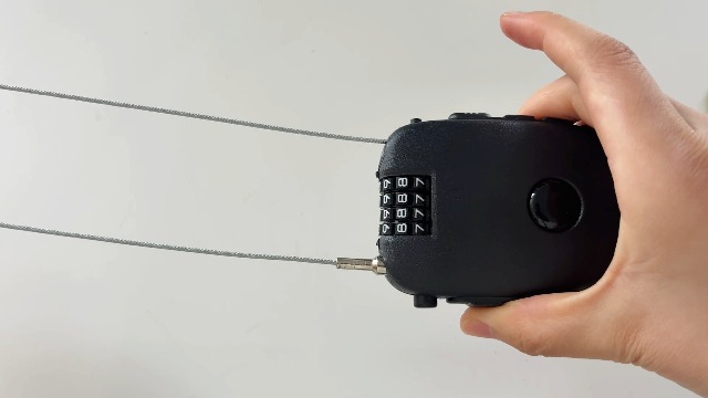 Estensibile Lucchetto A Combinazione Con Cavo Retrattile 130cm