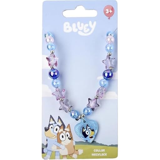 Collar infantil Bluey con colgante de corazón | Bisutería para niñas mayores de 3 años con cuentas de estrellas y diseño original | Ya disponible en tu tienda friki favorita! En mundofriki.es!