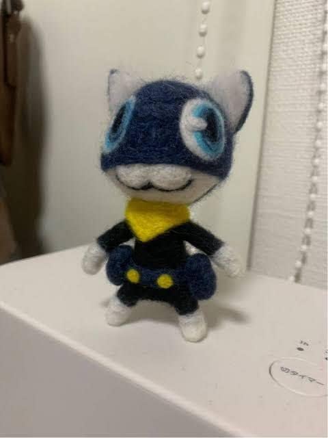 羊毛フェルト 猫 ミケ ハンドメイド 三毛猫（もたこ 羊毛