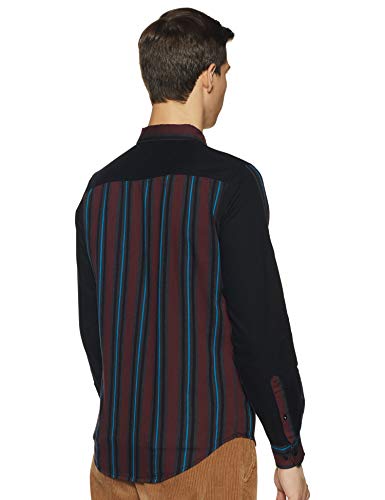 Image of United Colors of Benetton Men's Striped Slim Fit Shirt