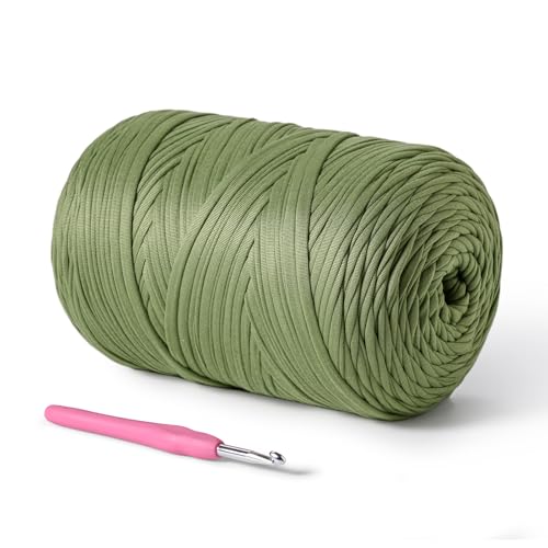 Image of (800g /228yds) T Shirt Yarn, Soft Tshirt Crochet Yarn for Crafts and DIY Knitting Crocheting Cloth /Bag /Basket /Coaster, 100% Polyeste Elastic Fabric Chunky Thick Yarns for Crocheting(Avocado Green)