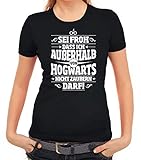 Shirt fällt eher etwas kleiner aus - wenn Du zwischen zwei Nummern schwankst, wähle die Größere