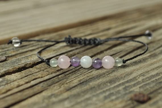 LKBEADSLKBEADS Moonstone, Amethyst, Rose Quartz & Aventurine Round Smooth 4-6mm, 29 Piecesmulti Color Beads Adjustable Thread Cord Bracelet for Men, Women, Meditation, Yoga, Healing, Prosperity.