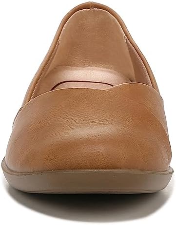 LifeStride Womens Notorious Ballet Flat, Tan, 10 Wide US | Image 2