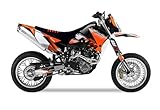KTM Lincesed Product: KTM ha concesso a Hyena.it l'utilizzo del suo logo sulle nostre grafiche ed abbigliamento offroad. Le nostre grafiche personalizzate KTM sono dei prodotti KTM licensed product. Questo è un indice di qualità.