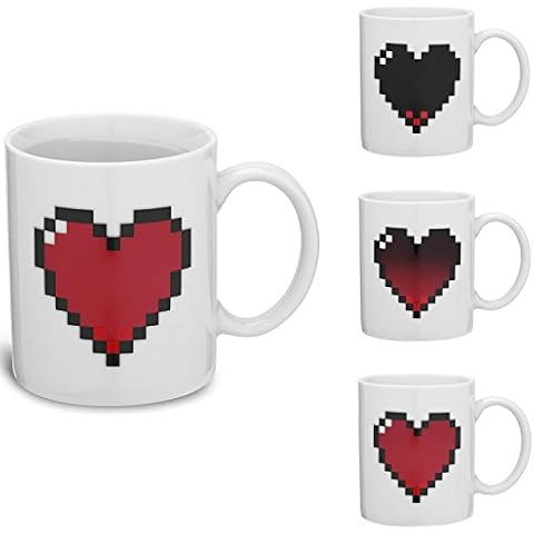 Kikkerland Pixel Heart Mug Cover