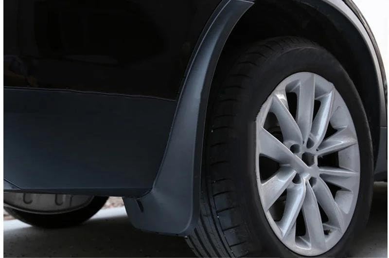 Garde-boue X3 E83 en polymère robuste pour une finition d'origine