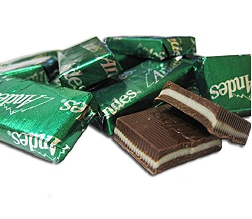 Andes Mints Classic Crème De Menthe Chocolate Candy - 2 Lb Resealable Stand Up Bag (Approx. 180 Pieces) - Classic After Dinner Chocolate Mint Candies - Bulk Filler Candy #TOP2