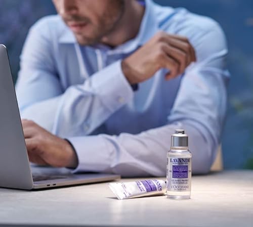 L'Occitane Creme nutritivo para as mãos de lavanda enriquecido com óleo essencial de lavanda e mant