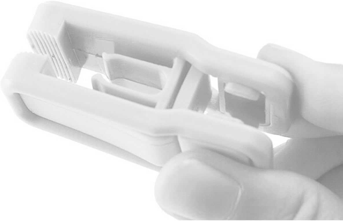 Mobestech 30Pcs Plastic Clothespins Non Slip Utility Clips for Laundry Towel Bag Use Sturdy White Clothes Pegs for Home Office