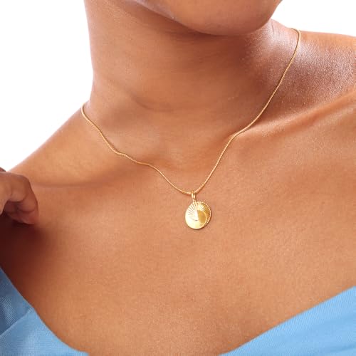 Mia by Tanishq gold fine jewellery – image 4