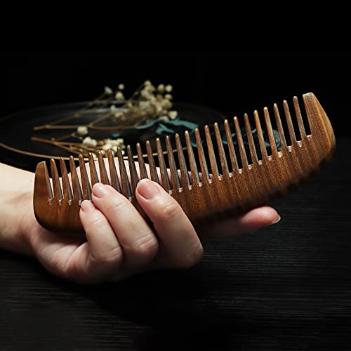 Natural Sandalwood Comb, Wide Toothed Moon Comb, Green Sandalwood Hair Comb, Handmade Wooden Comb, Oval Wide Tooth Comb For Women Men-No Snags, No Static, No Tangle #TOP1