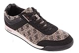 detalles: Fácil de usar con cordones El patrón de moda de Guess en todo el zapato Suela de goma suave y flexible para una mejor comodidad de uso Tacón acolchado de piel de vaca Los logotipos de Guess se encuentran en la lengüeta y en el costado de la suela exterior