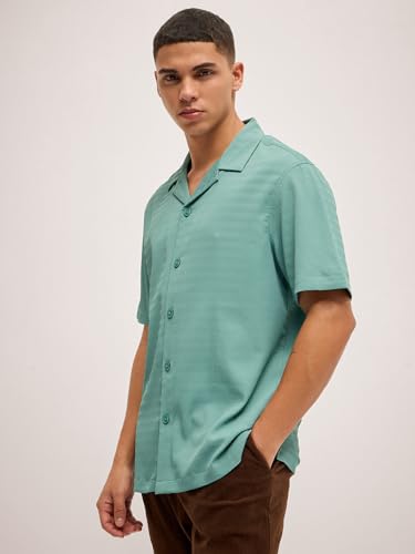 Image of THE BEAR HOUSE Men Regular Fit Self Design Club Collar Casual Shirt