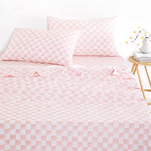 Wake In Cloud D-0787-T(M) Gingham Sheet Set, 4-Piece Sheet Set, Checkered Grid Plaid Checkerboard Geometric Preppy Hand Drawn Pattern Printed Bedding cover