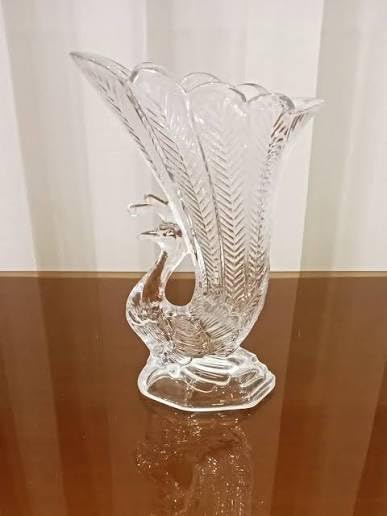Crystal Glass Peacock Shape Flower vase – Elegant Clear Glass Decorative Centerpiece for Home, Living Room & Table décor, Home Decor piece(Set of-1)-image-19