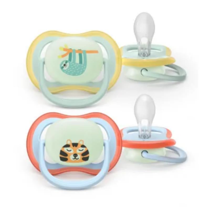 AVENT Ultra Air Night - Orthodontic Pacifiers - Jungle Decor - 0-6 Months, 2 Pacifiers