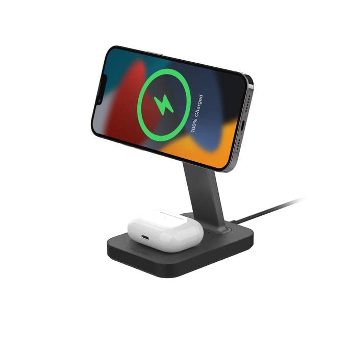 ZAGG mophie Snap+ charging stand & Pad with Europe Adapter, Qi-Enabled devices, Fast Charging, Up to 15W, 2 devices, Black - Image 2