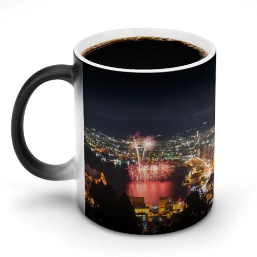 海道 函館市 函館夜景と冬花火マグカップ 変色カップ 魅力的な都市景観 日本の風景写真 コーヒーカップ 高級 おしゃれ 人気 誕生日プレゼント ギフト 贈り物 彼女 妻 友人 家族 愛する人への素敵なプレゼント バレンタインデー 結婚記念日 プレゼント 3