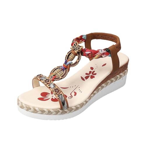 Pieds larges soulagés : sandales en cuir souple et mules d'été confort