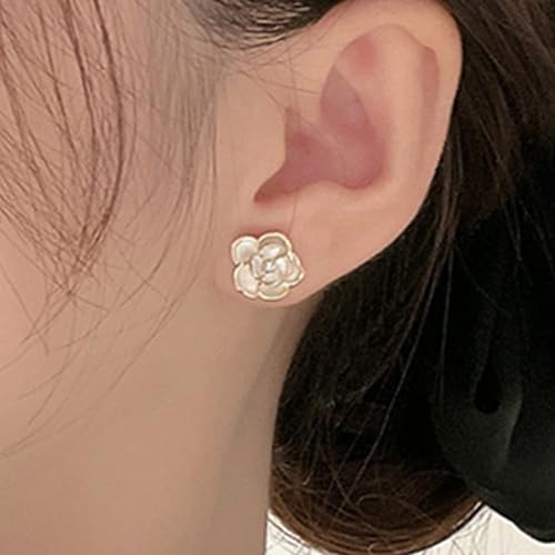 White Gardenia Flower Stud Earrings for Women, Vintage Floral Earrings for Women4