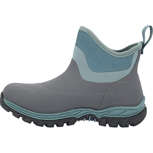 Image of MUCK Women's Arctic Sport II Ankle Boot