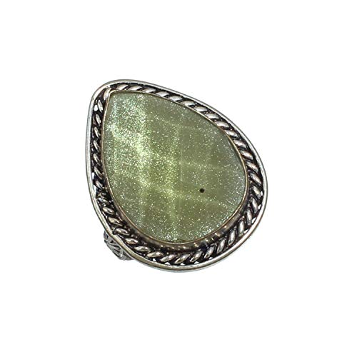 Bague pierre de soleil verte et argent 925, l'accessoire idéal pour vos soirées
