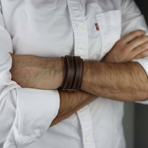 Pulsera de cuero genuino marrón metálico para hombre miniatura 2