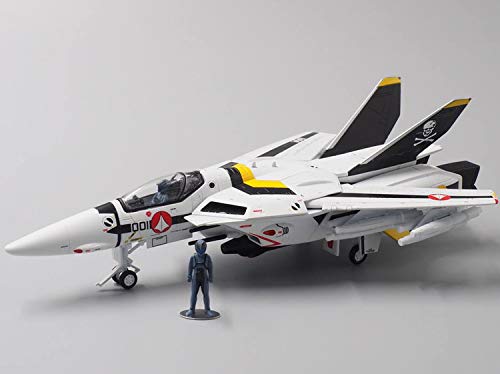 Amazon | Calibre Wings 1/72 完成品 VF-1S FIGHTER VALKYRIE SKULL