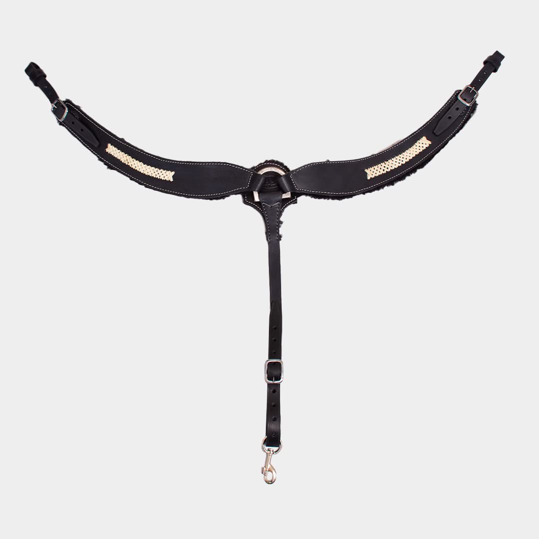 Collier de poitrine en cuir avec motif floral et selle de cheval