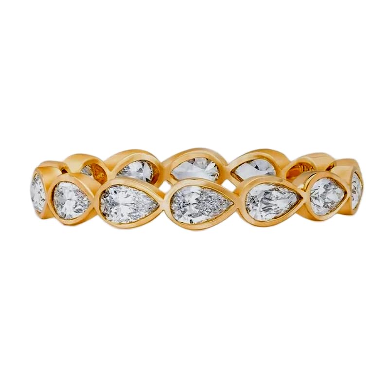 Bague d'éternité argent brillant pour sublimer vos soirées et tenues chic