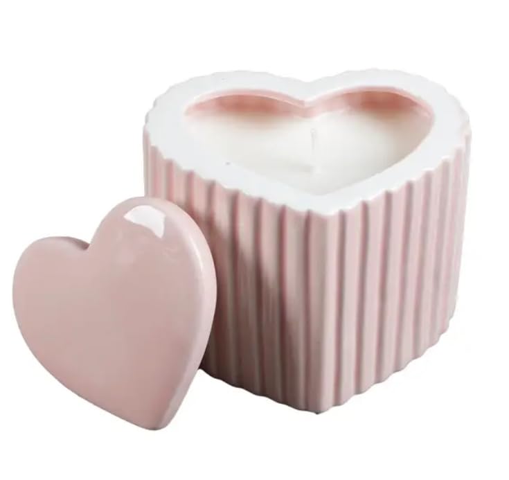 Candela a forma di cuore in ceramica, 15,9 cm, nuvola di vaniglia, 411 g