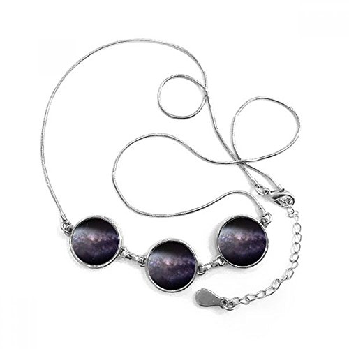 Collier lavande cosmique idée cadeau originale avec son pendentif rond mystique
