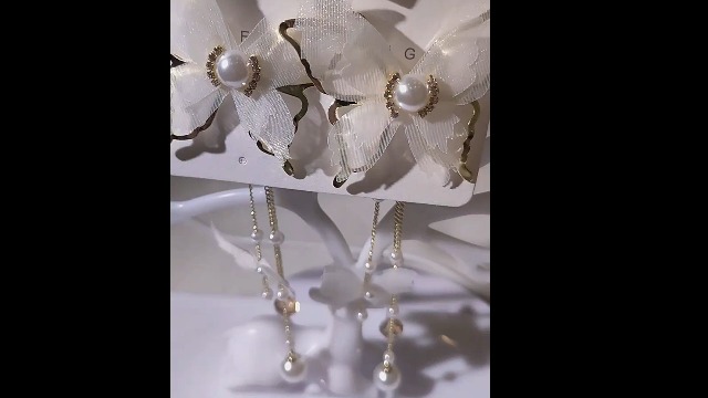 Sunyuer White Butterfly Pearl Tassel Earrings For Women Bohemia Long Chain Lace Butterfly Dangle Earrings Rhinestone Butterfly Earrings Fairy Charm Jewel