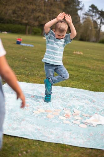 Eichhorn - Outdoor Bewegungsspiel, animiert Kinder zum Bewegen, Turnen und Auslassen, 20 Spielscheiben mit Motiven, inkl. Stoffbeutel zur Aufbewahrung, aus Lindensperrholz, ab 3 Jahren