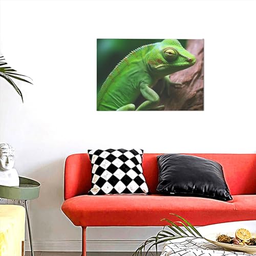 Peinture lézard vert YoupO pour habiller un mur blanc sans cadre lourd