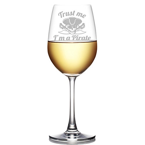 Trust Me I'm A Pirate Engraved 18-ounce Wine Glass