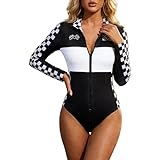 Design : ce costume de pilote de voiture de course est une combinaison graphique, conçue comme une combinaison à manches longues pour offrir un look complet et précis.