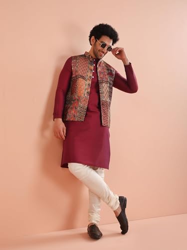 Image of KISAH Men Kurta Waistcoat Churidar Set