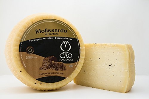 2 kg - Pecorino al tartufo prodotto da Cao Formaggi a Siamanna, Sardegna. Formaggio pecorino a pasta semicotta, leggermente stagionato aromatizzato all'olio di tartufo. Ottimo esemplare di forma