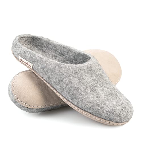 naturling Damen Filz Hausschuhe mit Leder Sohle - bequeme Filz Slipper für schmale Füße (Grau, numeric_38) Cover