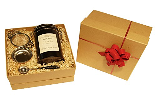 Golden Apple Spice Tea Gift Set Green Loose Leaf Tea Wrapped 100g in Caddy with Tea Strainer and Measuring Spoon by TeaCakes of Yorkshire.